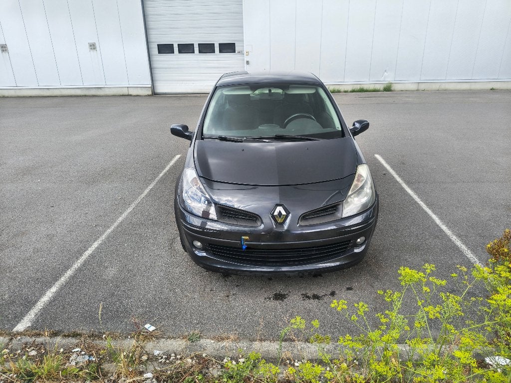 Renault Clio 3, Achat, Boîte manuelle, Particulier, 3 portes