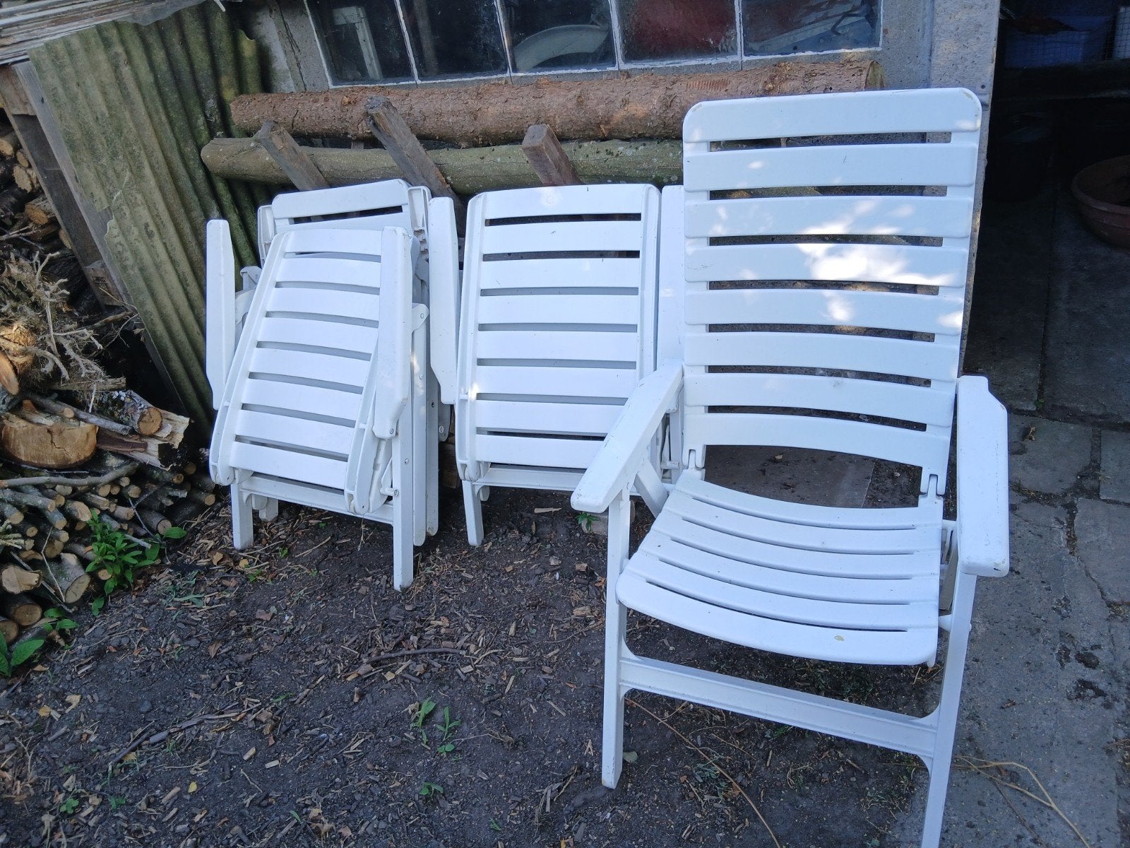 Set van 4 stevige tuinstoelen , opklapbaar en verstelbaar, Ophalen, Gebruikt, Kunststof, Verstelbaar