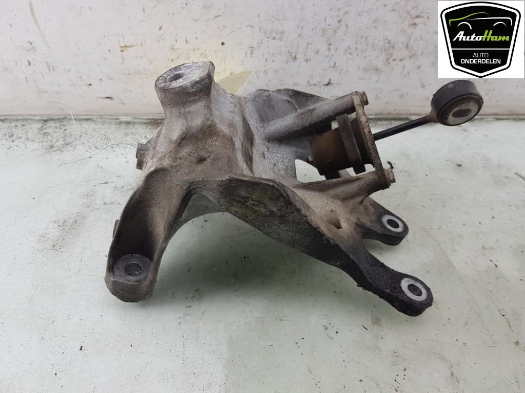 MOTORSTEUN Audi A4 Avant (B9) (01-2015/10-2019), Auto-onderdelen, Ophanging en Onderstel, Audi, Gebruikt