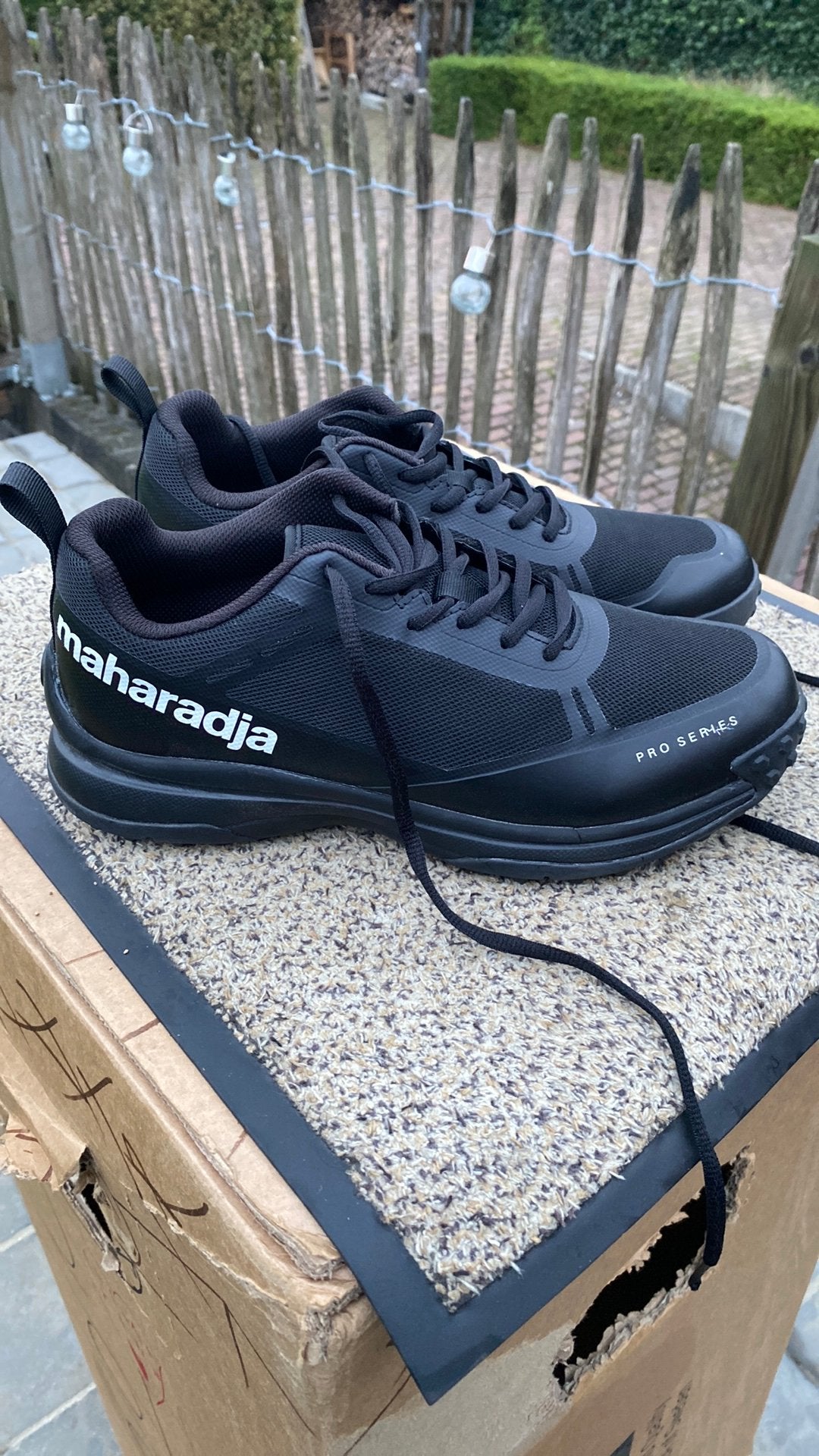 Hockeyschoen nieuw maharadja zwart, Sports & Fitness, Enlèvement ou Envoi, Neuf, Chaussures