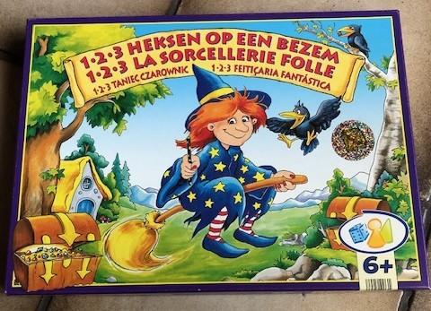spel:1-2-3 heksen op een bezem,in goede staat, Hobby & Loisirs créatifs, Jeux de société | Jeux de plateau, Enlèvement ou Envoi