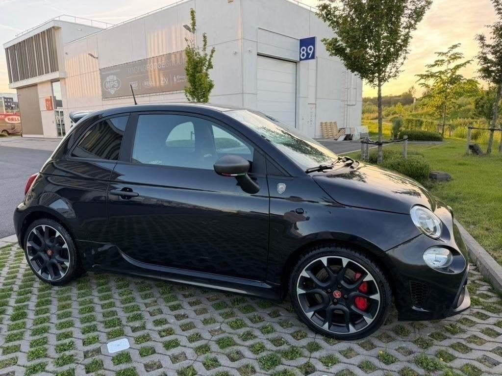 ABARTH 595 COMPETIZIONE * 179 pk *2020, Auto's, 4 cilinders, Zwart, Handgeschakeld, Particulier