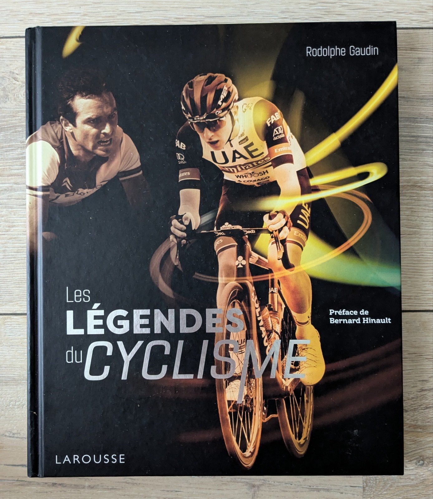 Grand livre Les Légendes du Cyclisme (2024), Livres, Enlèvement ou Envoi, Comme neuf, Course à pied et Cyclisme