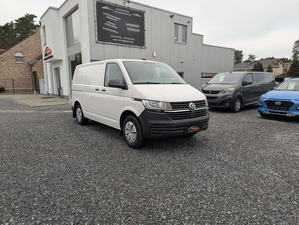 Volkswagen Transporter 2.0 TDI SCR BMT | CARPLAY | LEER | PA, Voorwielaandrijving, Gebruikt, Euro 6, 4 cilinders