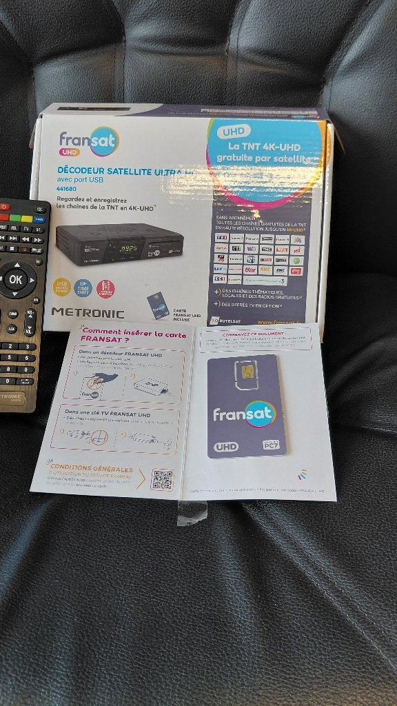 Décodeur Fransat 4K-UHD, TV, Hi-fi & Vidéo, Antennes paroboliques, Enlèvement, Neuf, Accessoires d'antenne (parabolique), Autres marques