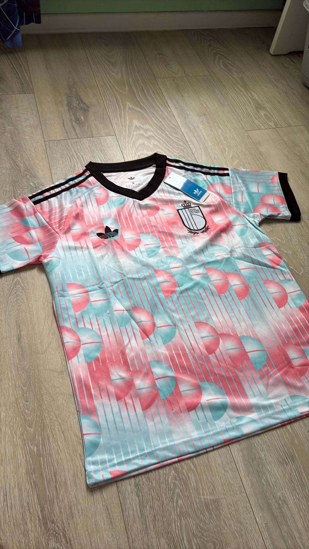 Maillot de la Belgique Coupe du monde exterieur, Taille M, Enlèvement ou Envoi, Neuf, Maillot