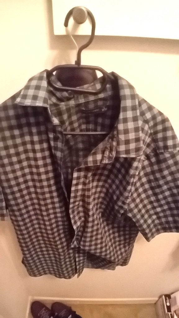CHEMISE HOMME C&A À MANCHES COURTES À CARREAUX VERT — NOIR, Tour de cou 41/42 (L), Enlèvement ou Envoi, Vert, Comme neuf