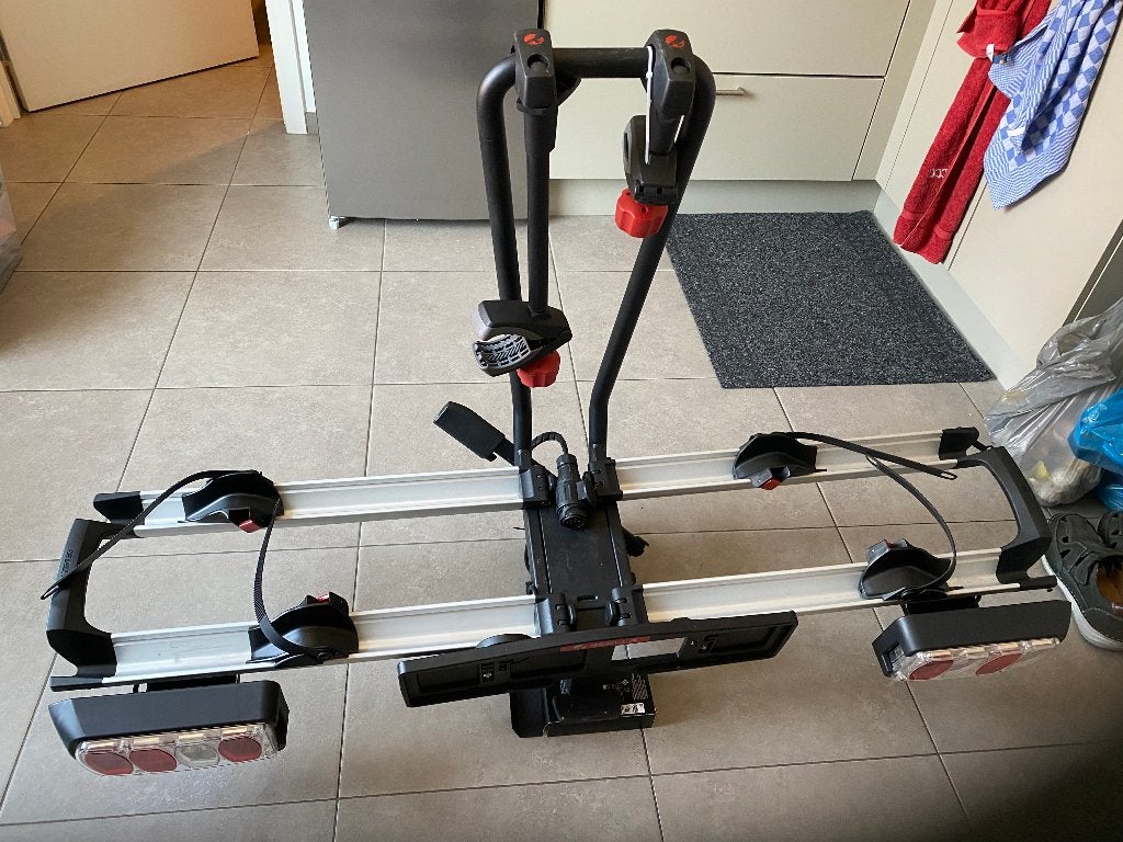 fietsdrager merk Stella voor 2 Ebike 30kg per fiets, Auto diversen, Ophalen, Nieuw, 2 fietsen, Trekhaakdrager