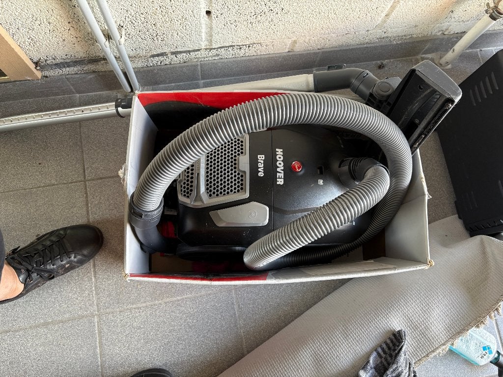 Stofzuiger Hoover Brava, Elektronische apparatuur, Stofzuigers, Overige merken, Geschikt voor harde vloeren, Zo goed als nieuw