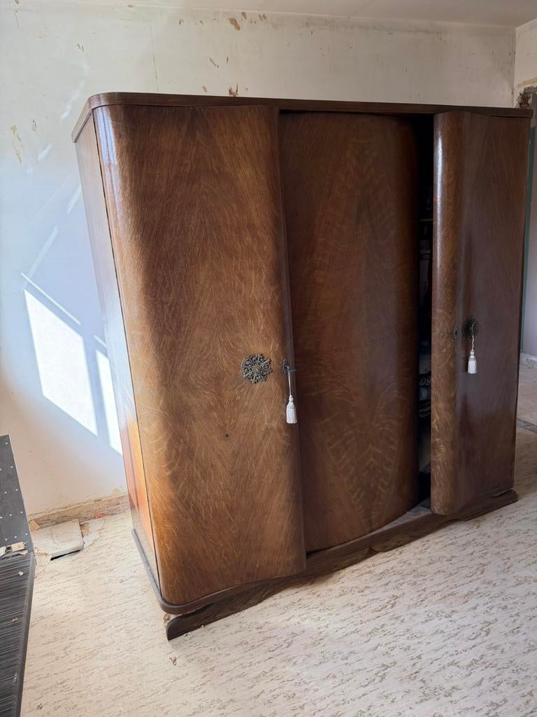 Antieke kast, Antiek en Kunst, Ophalen