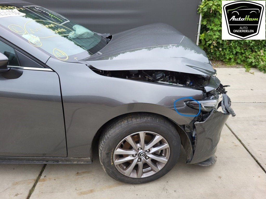 SPATBORD RECHTS VOOR Mazda 3 Sport (BP) (|BDMT52110|), Auto-onderdelen, Dhr. J. Ham, Gebruikt, Administratie@autoham.nl, Spatbord