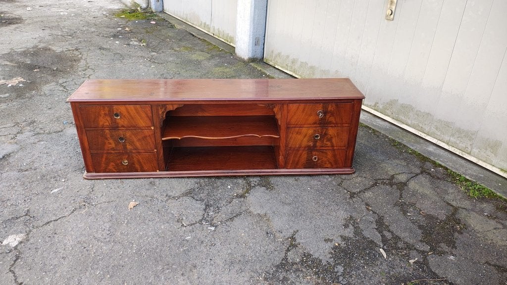 Ancien meuble bas en acajou, Enlèvement