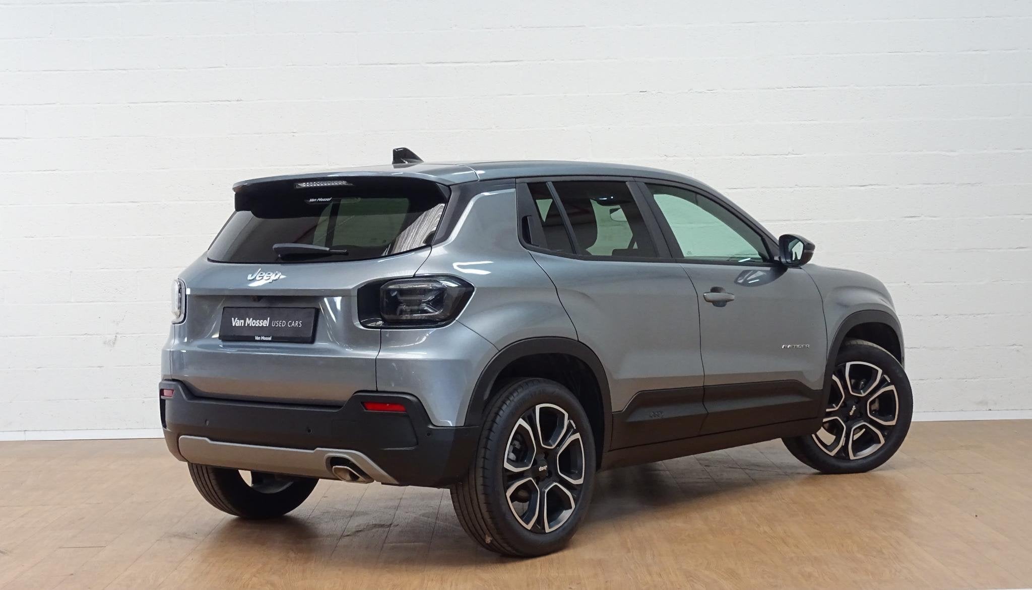 Jeep Avenger 1.2 e-Hybrid Summit, Auto's, Jeep, Stof, Gebruikt, Bedrijf, 5 zetels