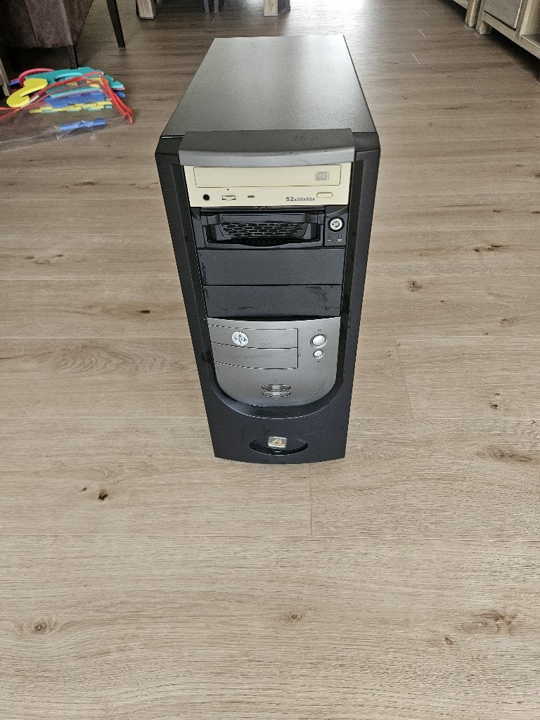 Computer cases Chieftec, Computers en Software, Ophalen, Gebruikt