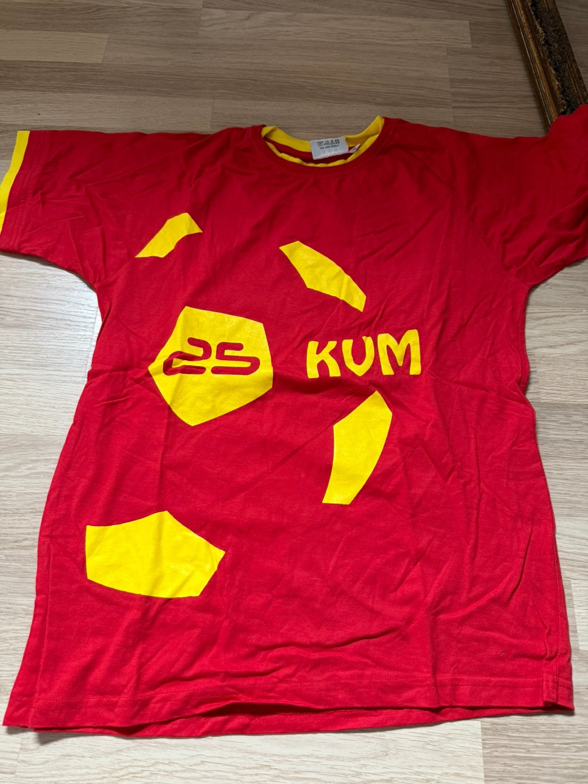Fanshop shirt kv mechelen, Sport en Fitness, Voetbal, Ophalen, Zo goed als nieuw, Shirt