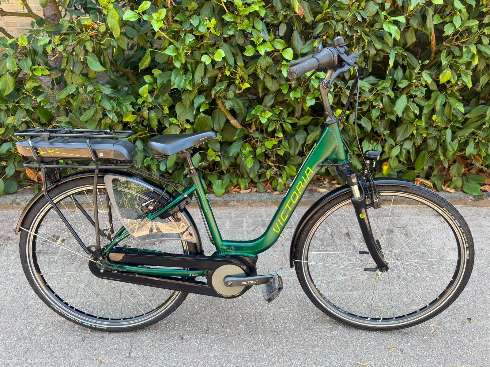Electrische victoria trekking bosch middenmotor, Fietsen en Brommers, Elektrische fietsen, Zo goed als nieuw, 47 tot 51 cm, 50 km per accu of meer