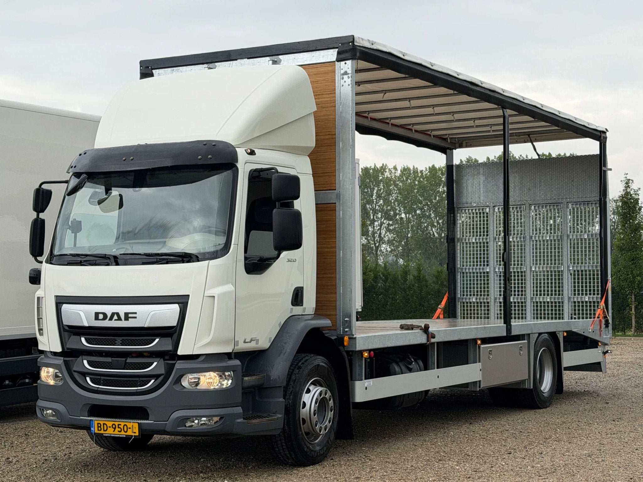 DAF CF 320 LF320.19 EURO6. OPRIJWAGEN MET SCHUIFZEILHUIF!, Achat, 176 kW, 2 places, 2 portes