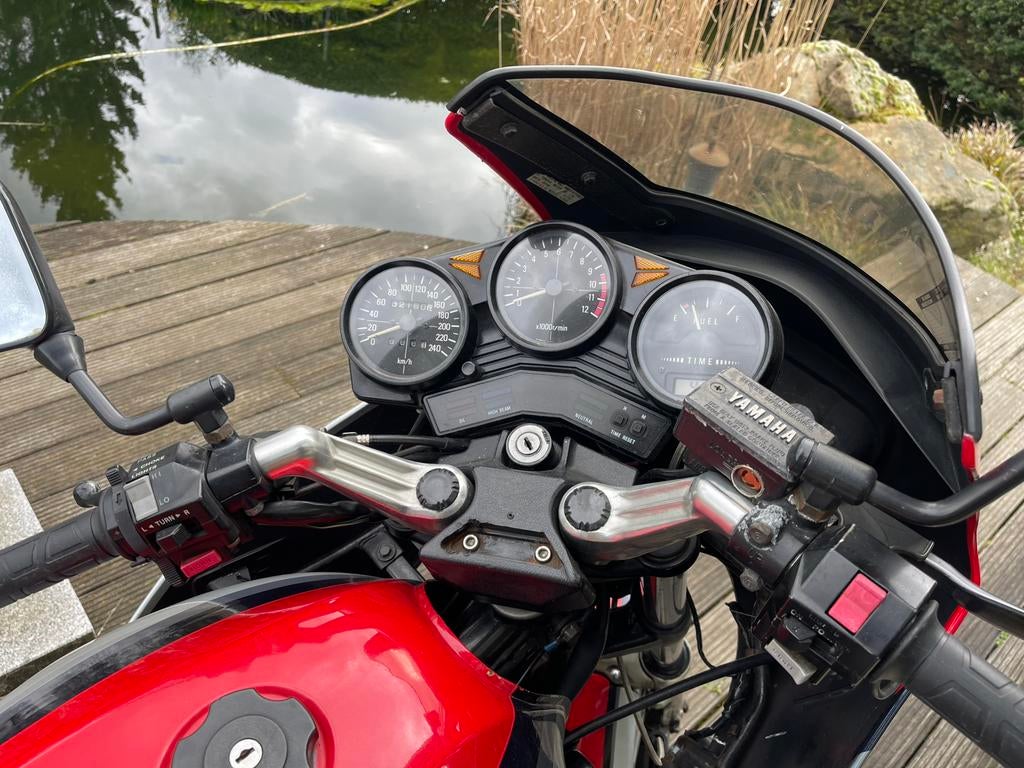 Yamaha XJ750 Seca, Motoren, 4 cilinders, Bedrijf, Sport, Meer dan 35 kW