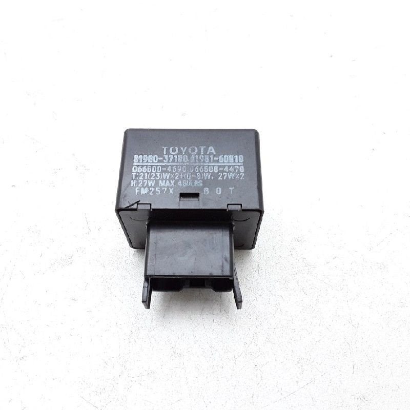 DIVERS RELAIS Toyota MR2 (ZZW30) (|8198037100|8198160010|), Utilisé, Toyota
