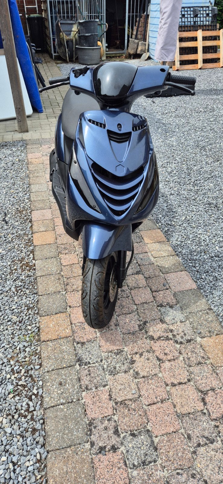 Piaggio zip 2 takt, Fietsen en Brommers, Ophalen, Gebruikt, Zip, Klasse B (45 km/u)