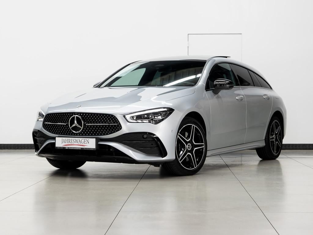 Mercedes-Benz CLA 250 e SB AMG Premium Plus Night PANO Distr, Auto's, Mercedes-Benz, Bedrijf, Te koop, CLA, 360° camera, ABS, Achteruitrijcamera