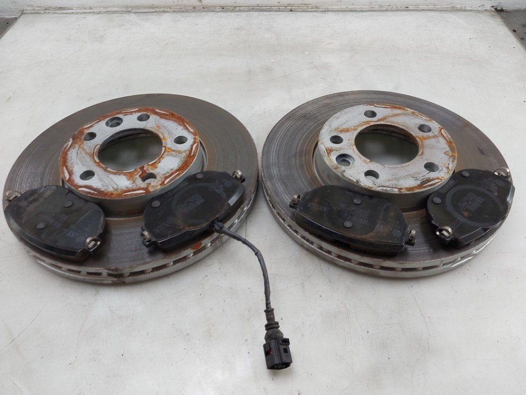 DISQUES AVANT (LA PAIRE) ABS Transporter T6 (|7E0615301D|), Utilisé, Volkswagen