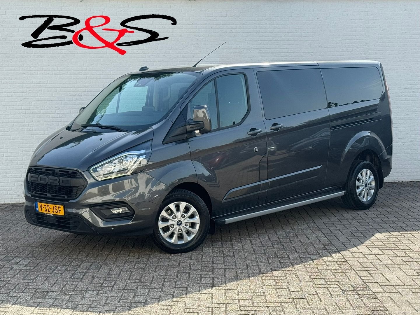 Ford TRANSIT CUSTOM 320 2.0 TDCI L2H1 Platinum Edition DC Ca, Auto's, Bestelwagens en Lichte vracht, Automaat, Parkeersensor, Bedrijf