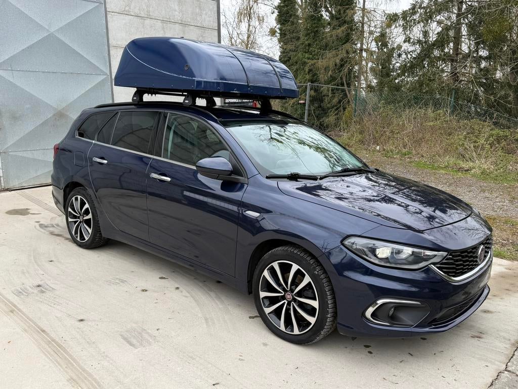 Fiat Tipo sw Break 1.6 Diesel automatique full options, Autos, Achat, Euro 6, Entreprise, Automatique