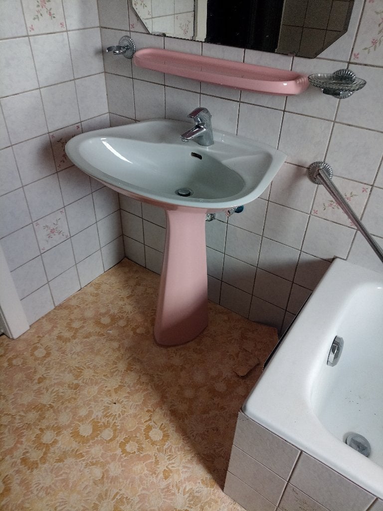 retro vintage lavabo wc badkamer, Huis en Inrichting, Badkamer | Complete badkamers, Ophalen, Gebruikt