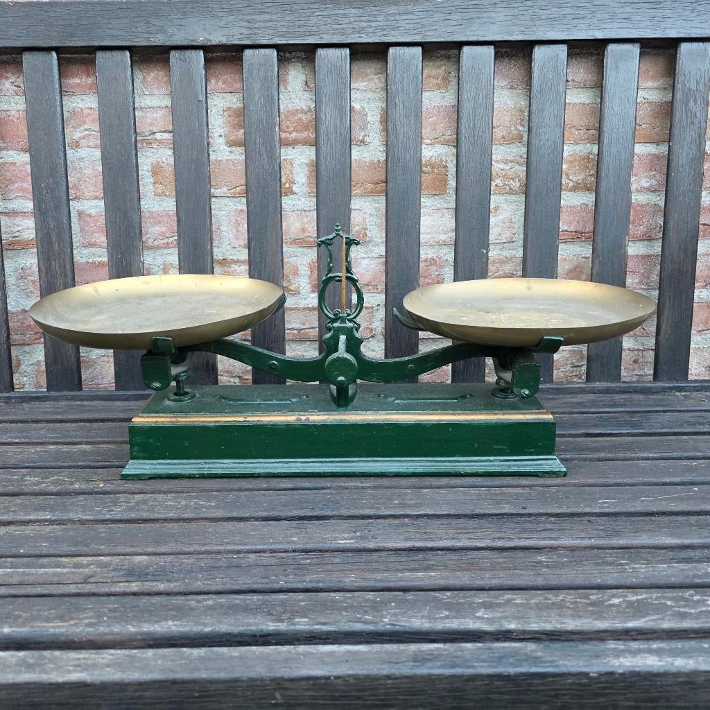 DECORATIEVE WEEGSCHAAL TE KOOP VINTAGE, Antiek en Kunst, Verzenden
