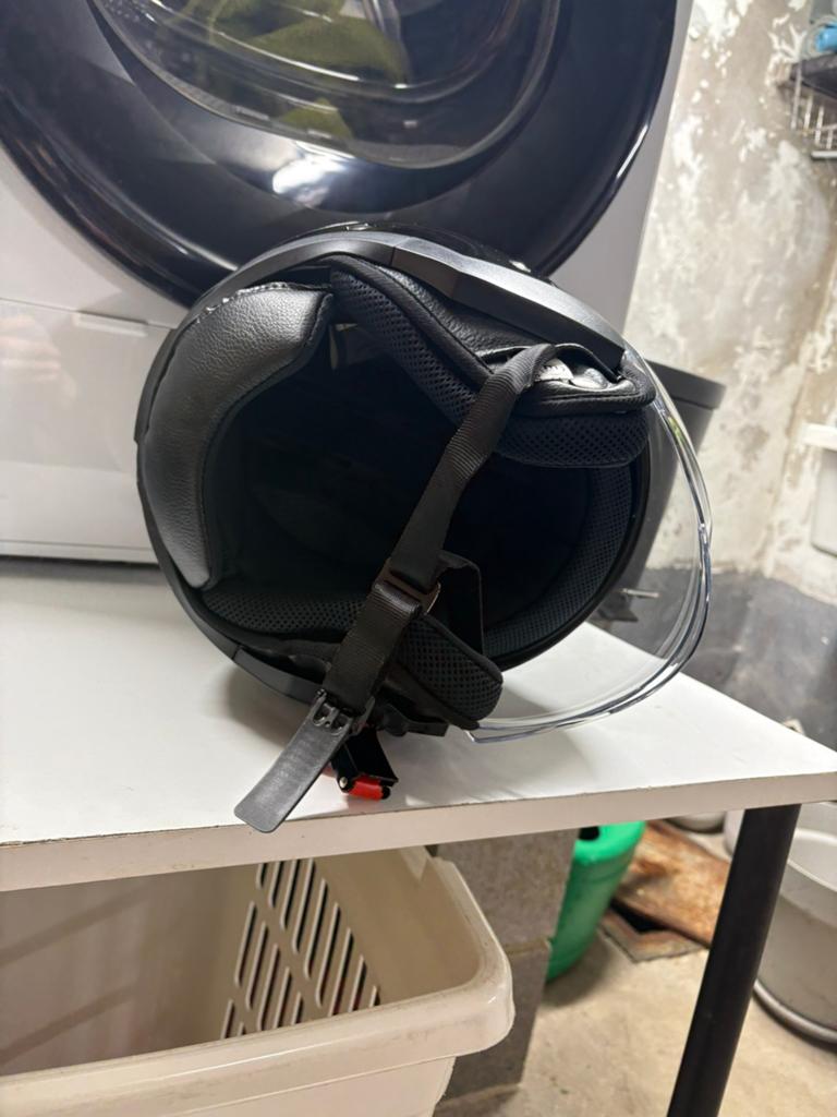 Casque scooter, Enlèvement, Comme neuf