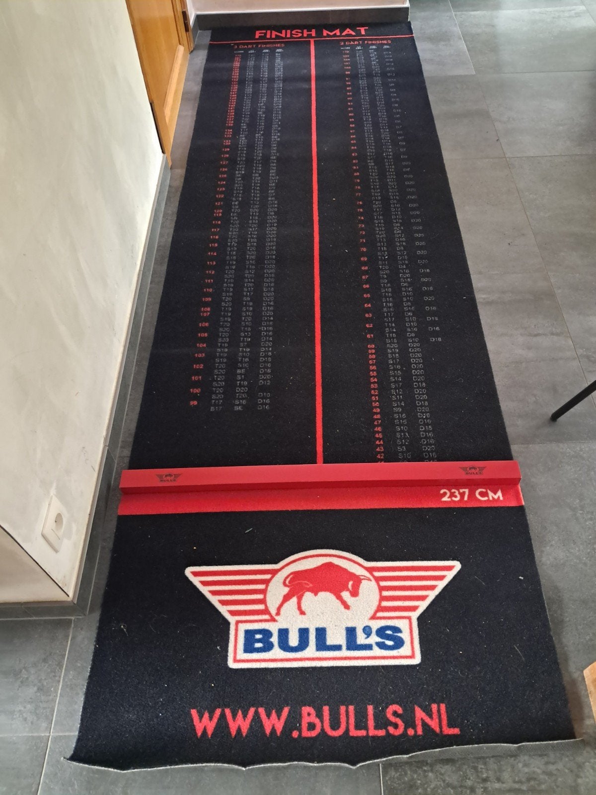 Dartsblok plus toebehoren, Sport en Fitness, Darts, Ophalen