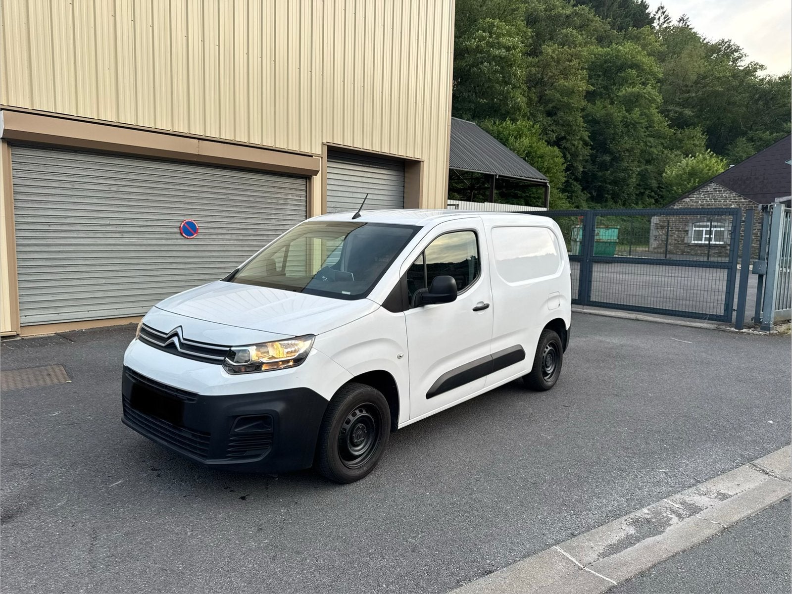 Citroen berlingo K9 1.5 hdi 100 cv, Autos, Bluetooth, Achat, 3 places, Boîte manuelle