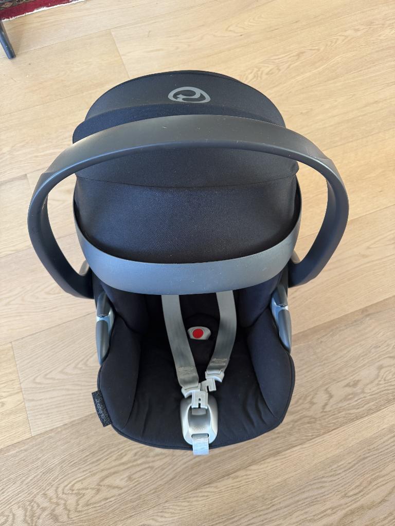 Cybex Autostoel Cloud Z + Draaibare Isofix Base + zomerhoes, Autres marques, Enlèvement ou Envoi, Mode veille, Utilisé