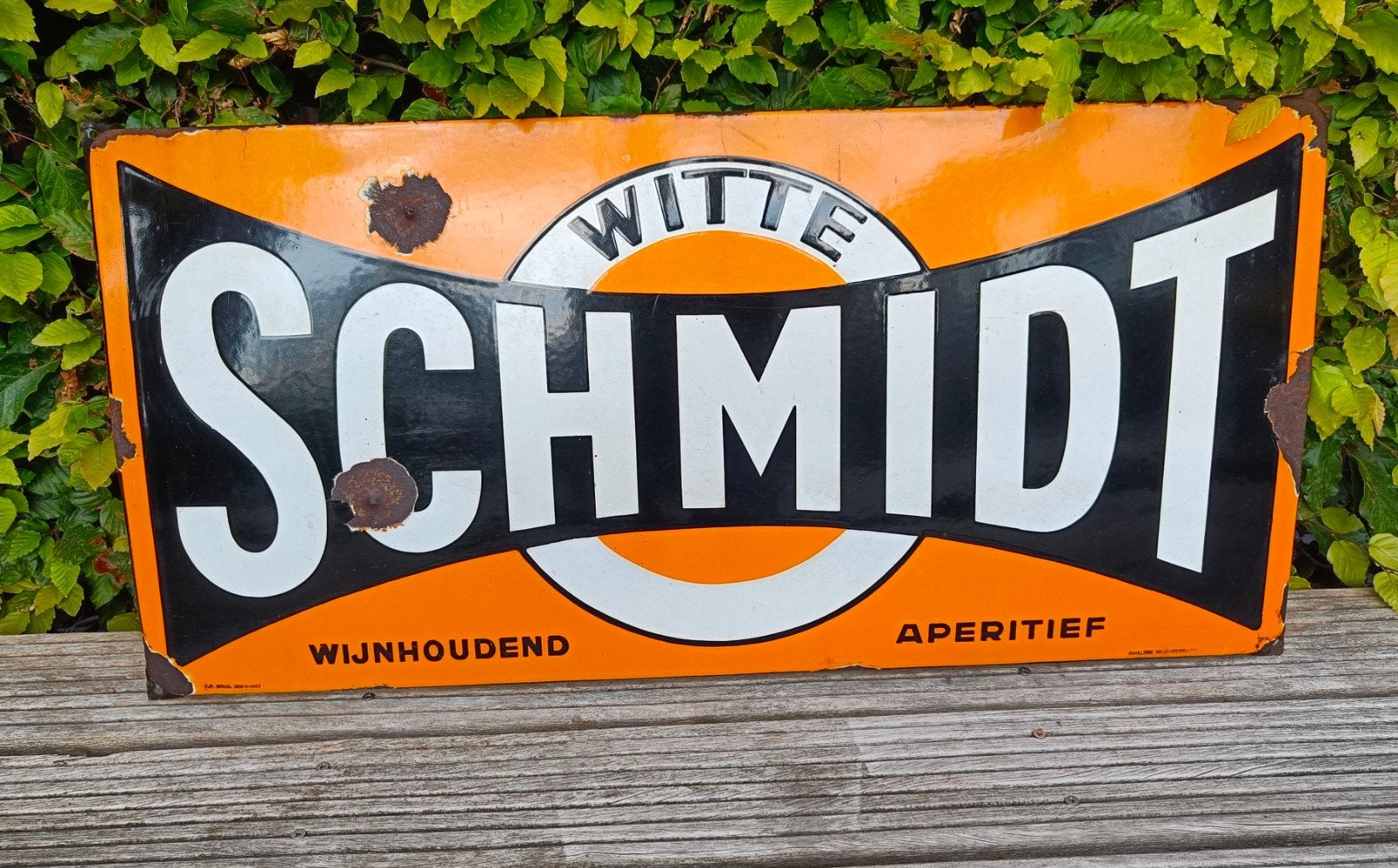 emaille bord witte Schmidt 1947., Verzamelen, Merken en Reclamevoorwerpen, Ophalen
