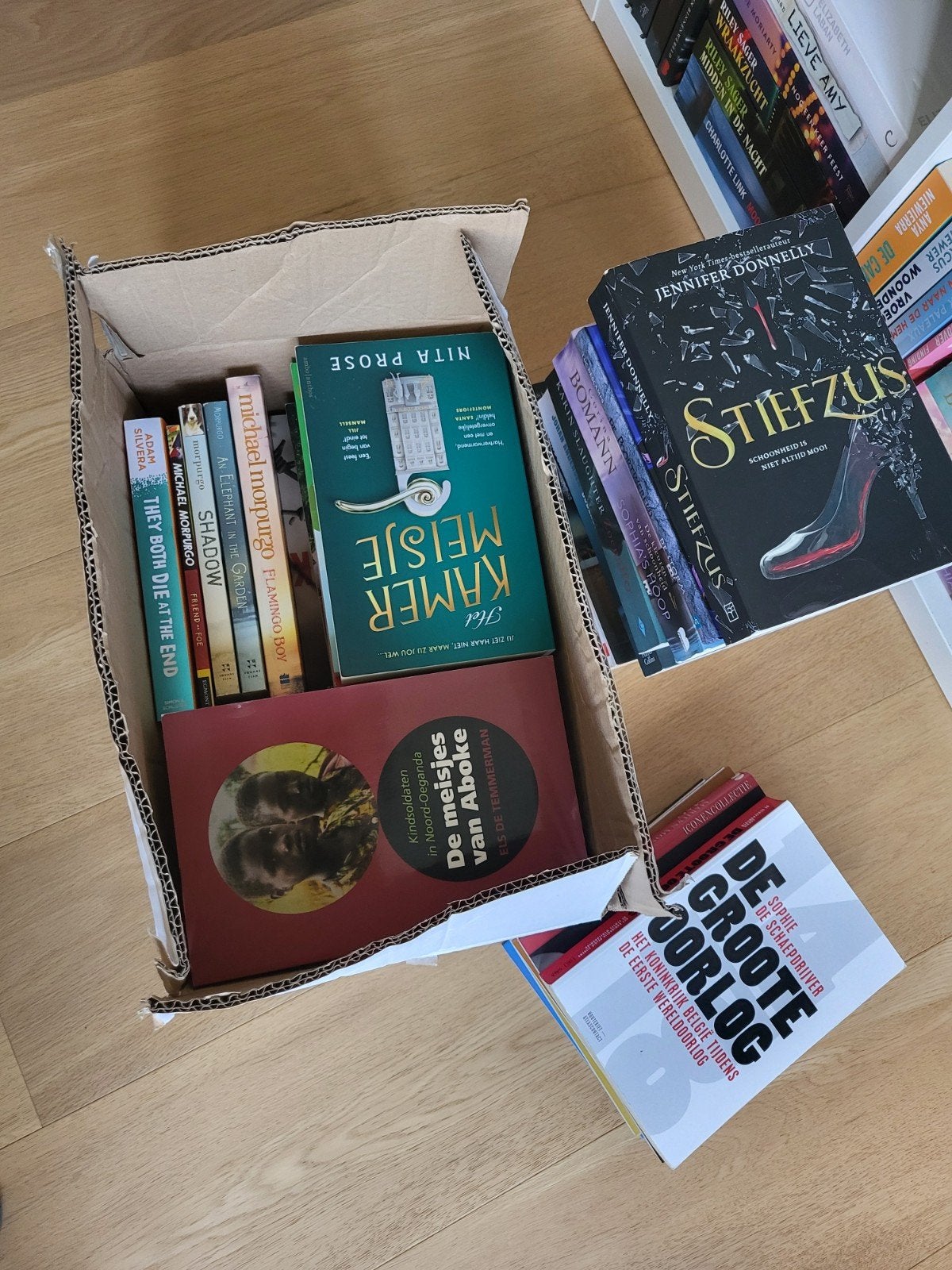 Pakket boeken (verschillende genres), Boeken, Stock en Verzamelingen, Ophalen, Zo goed als nieuw