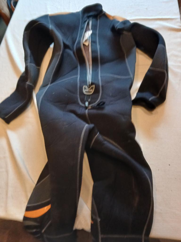 Combinaison de plongée, Sports nautiques & Bateaux, Enlèvement ou Envoi, Utilisé, Combinaison de plongée