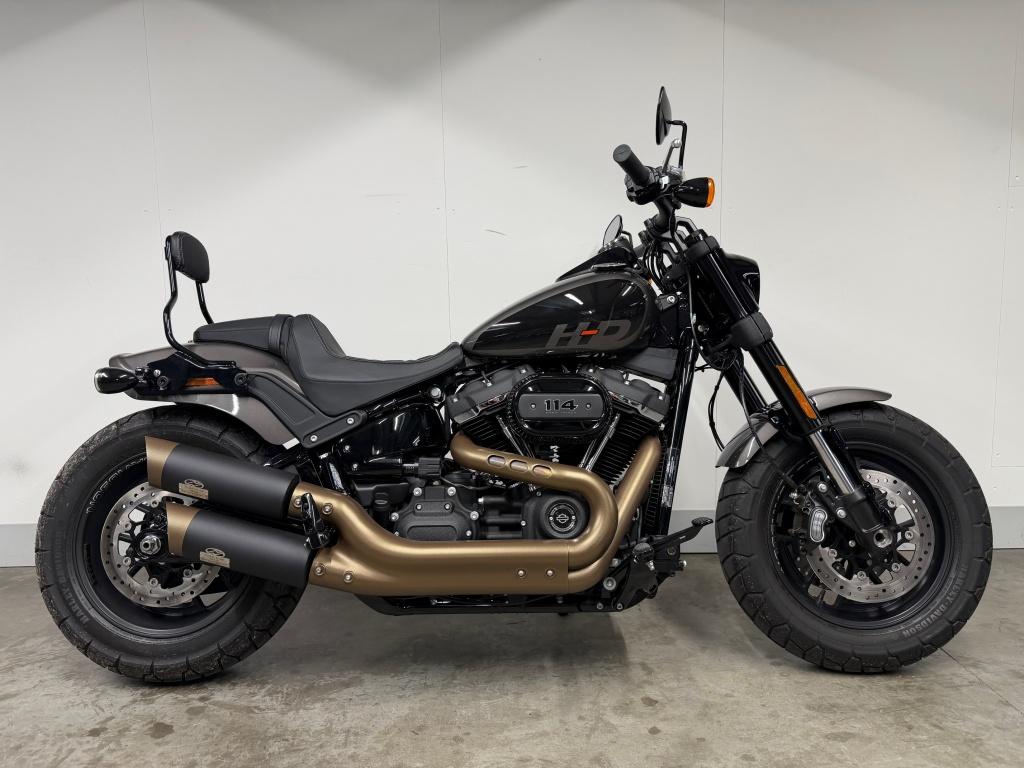 Harley-Davidson SOFTAIL FXFBS FAT BOB MET ELEKTRONISCH REGEL, Motos, Motos | Harley-Davidson, Via Galileo Galilei 1
30033   Noale, IT