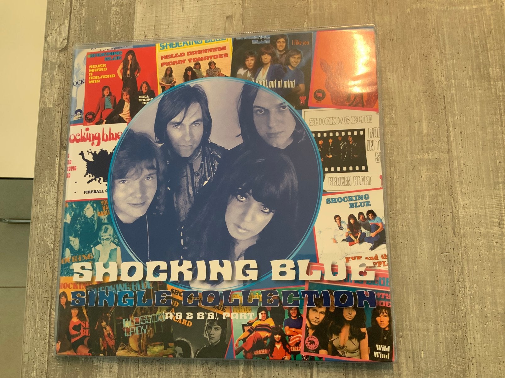 SHOCKING BLUE, Édition limitée, Enlèvement ou Envoi, Comme neuf