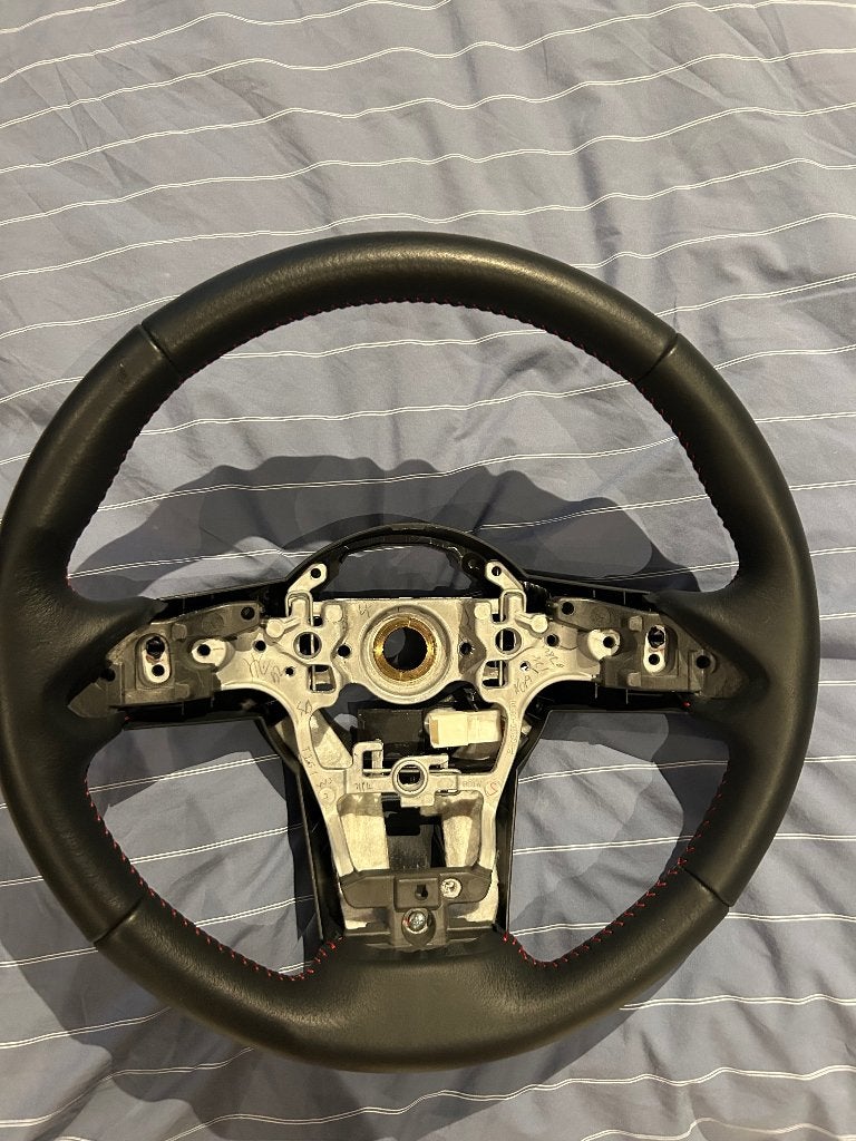 Volant Toyota yaris gr, Particulier, Zwart, Te koop, Yaris