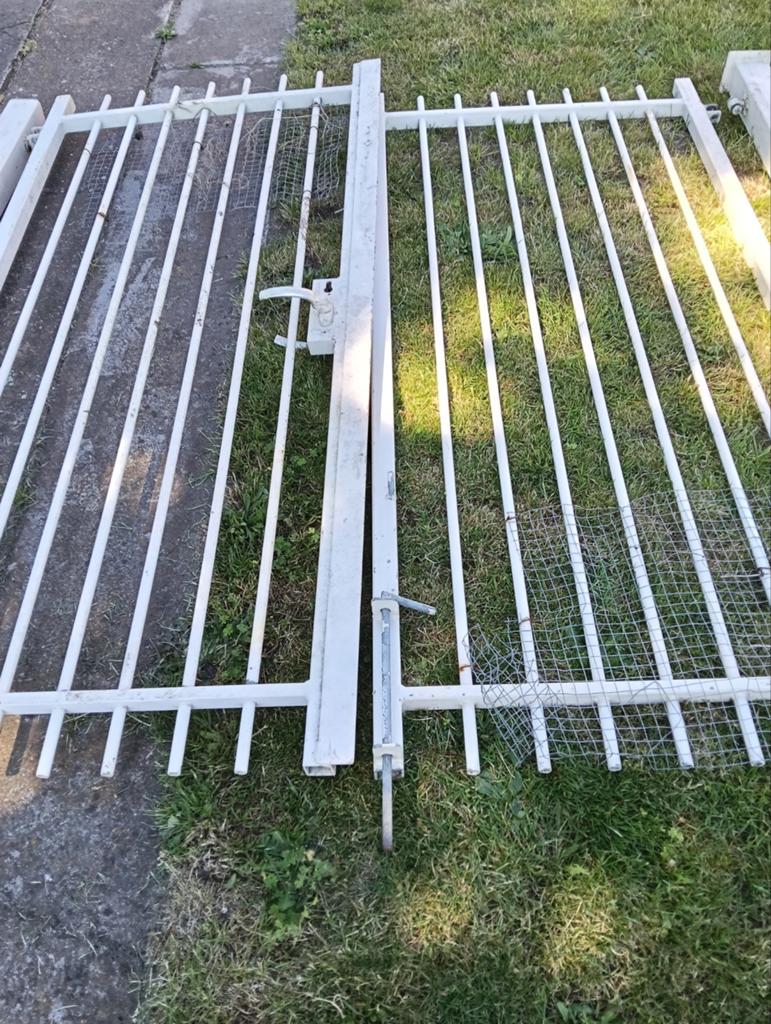 Openslaande galvaniseerde poort, Tuin en Terras, Ophalen