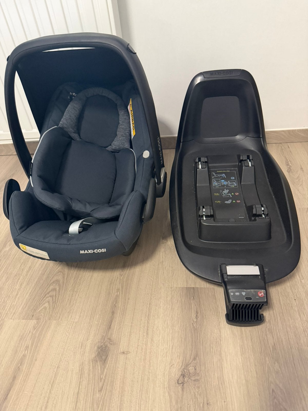 Isofix + auto stoel te koop, Ophalen, Zo goed als nieuw, Isofix