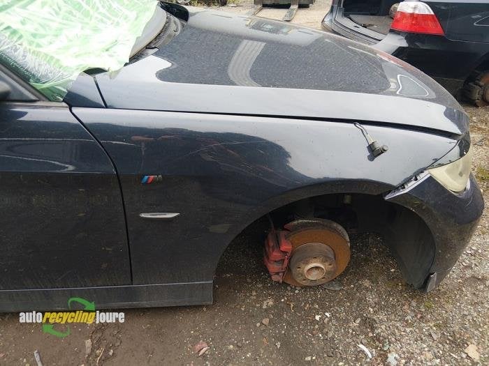 Scherm rechts-voor van een BMW 3-Serie (A35), Gebruikt, -, -, 3 maanden garantie