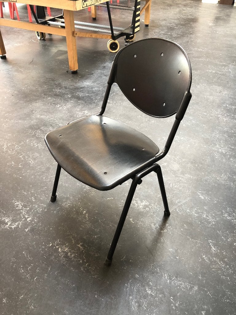 16 Stoelen, Huis en Inrichting, Stoelen, Ophalen, Kunststof, Gebruikt, Zwart