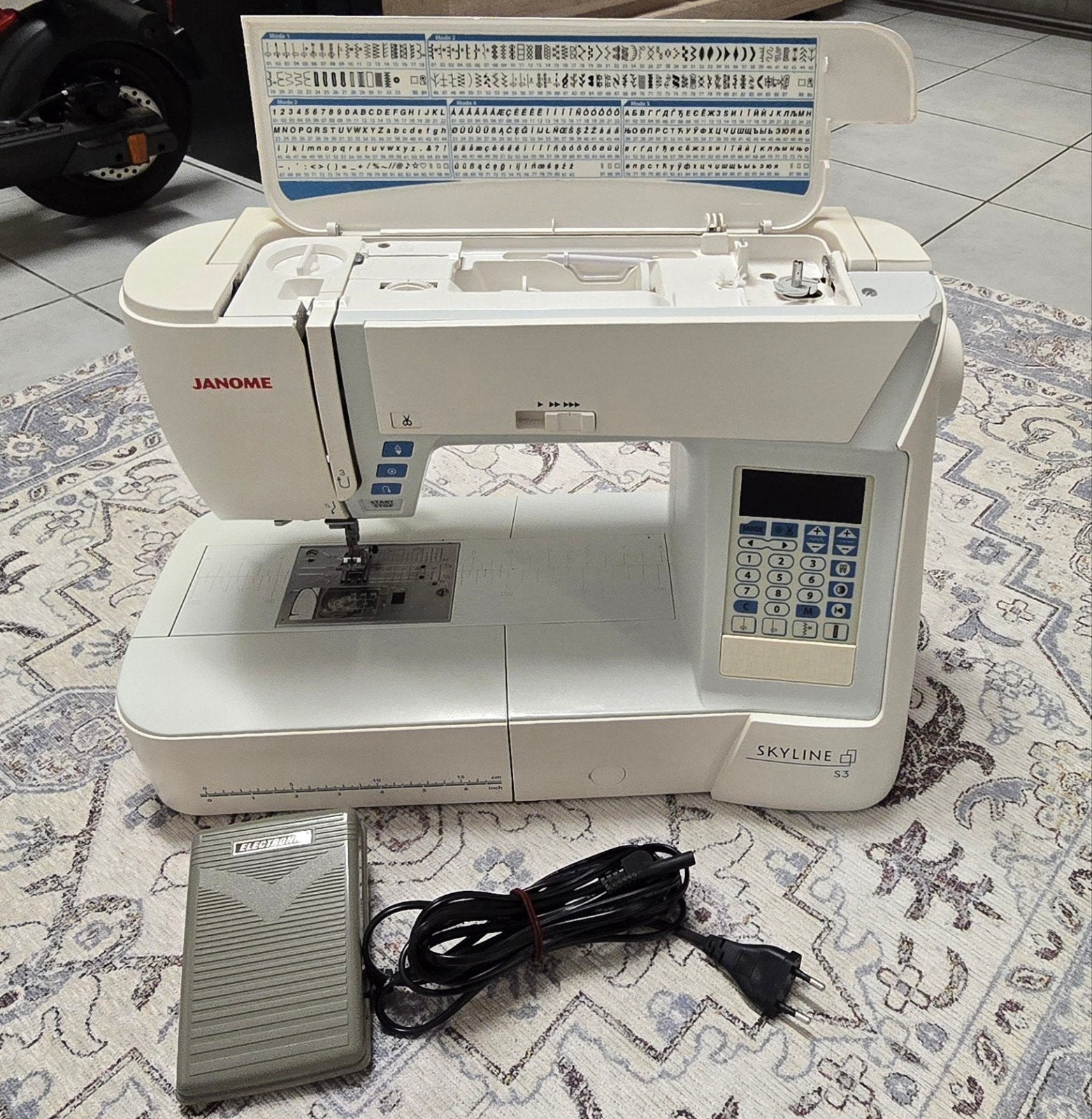 JANOME SKYLINE S3, Hobby & Loisirs créatifs, Enlèvement, Janome
