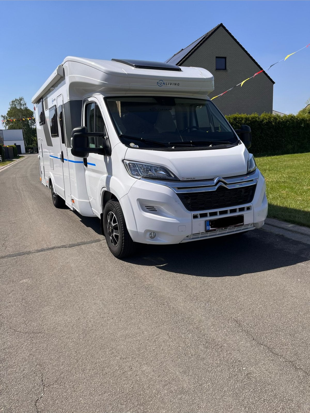 Sunliving s70sl, Caravans en Kamperen, Mobilhomes, Standaard zit, Ringverwarming, Airbags, 6 tot 7 meter
