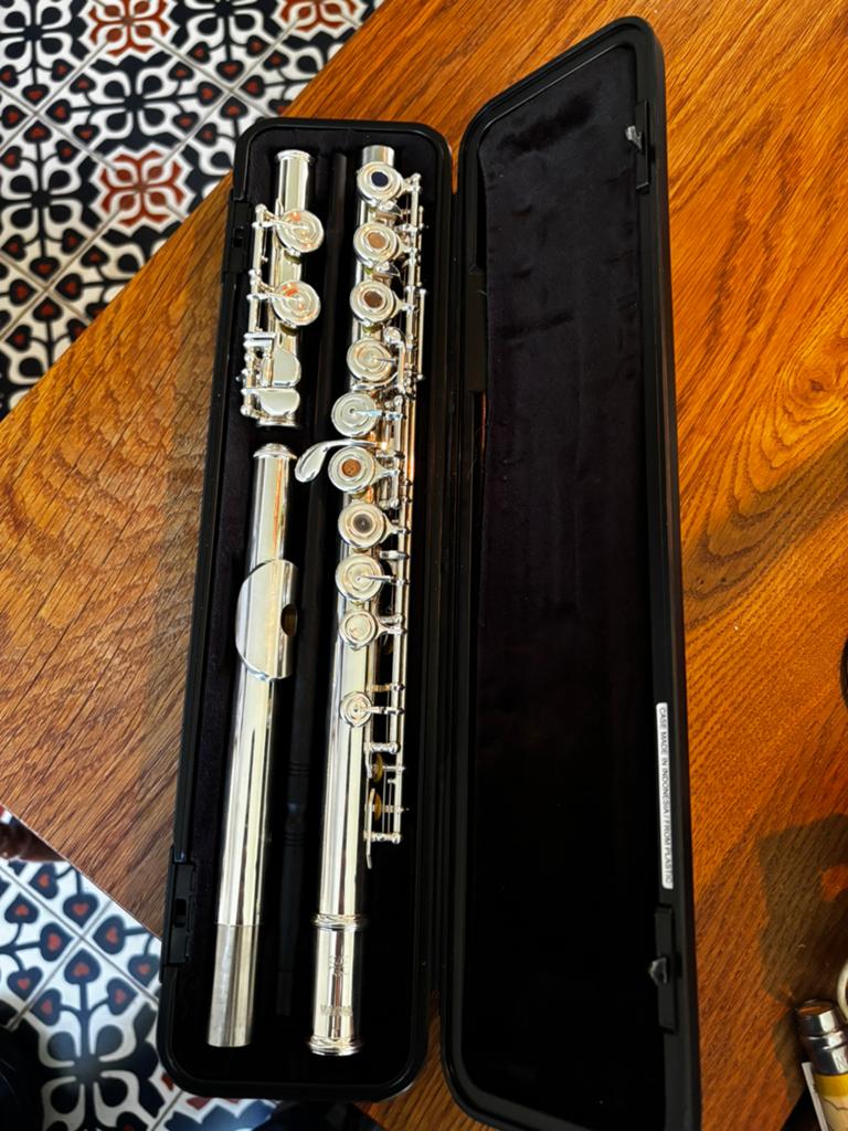 Yamaha YFL-272SL//ID/factuur/6 maanden fluit geserveerd, Muziek en Instrumenten, Ophalen of Verzenden, Zo goed als nieuw, Dwarsfluit