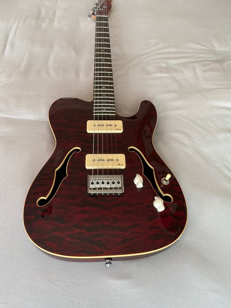 Guitar electric thinline style semi hollow with P-90 pickups, Musique & Instruments, Instruments à corde | Guitares | Électriques