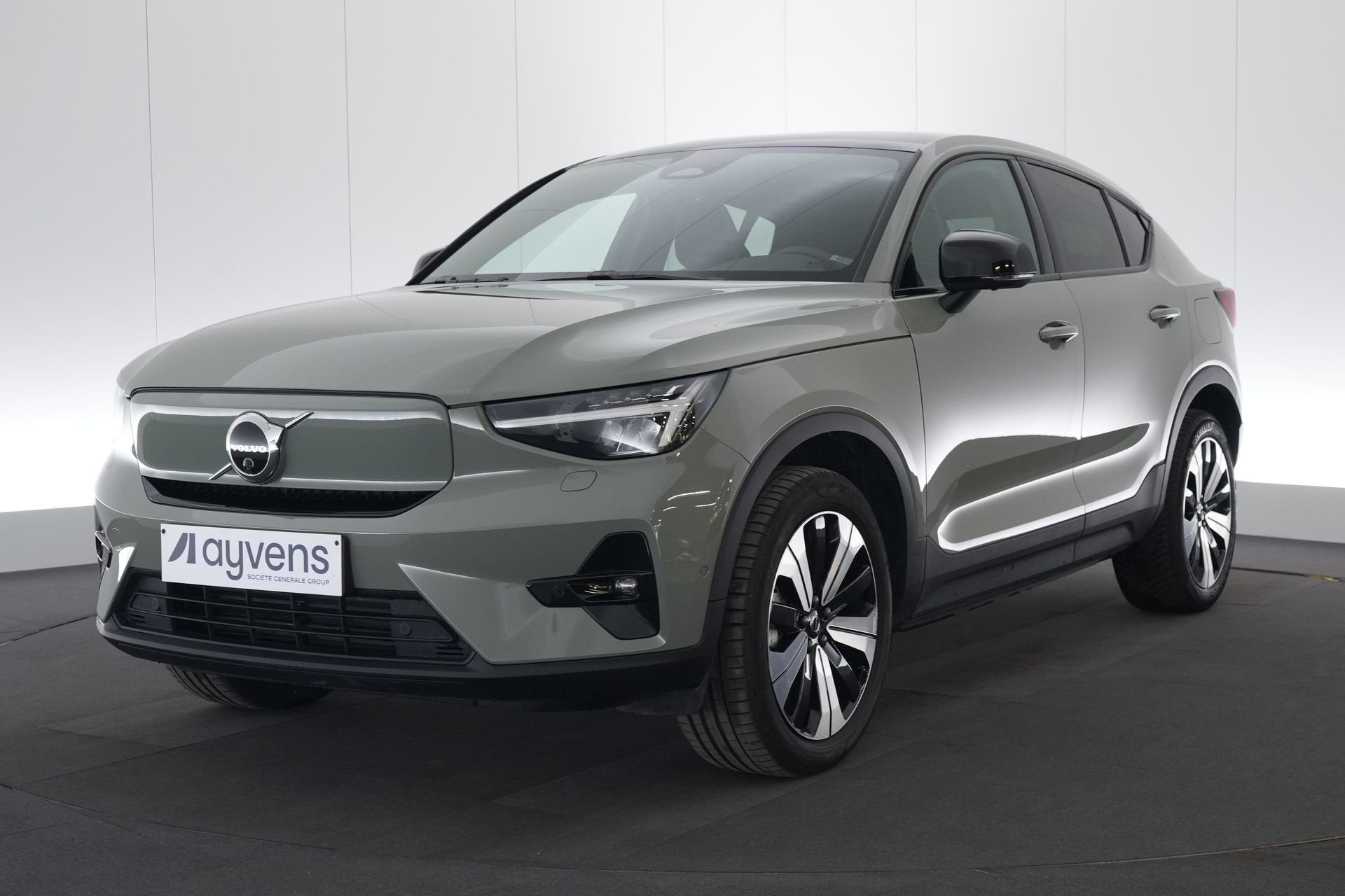 (2CRZ400) VOLVO C40, Autos, Achat, https://public.car-pass.be/vhr/48ee4cf6-cc9e-4e65-8a3e-75f4a1a196b3, Entreprise, Carnet d'entretien
