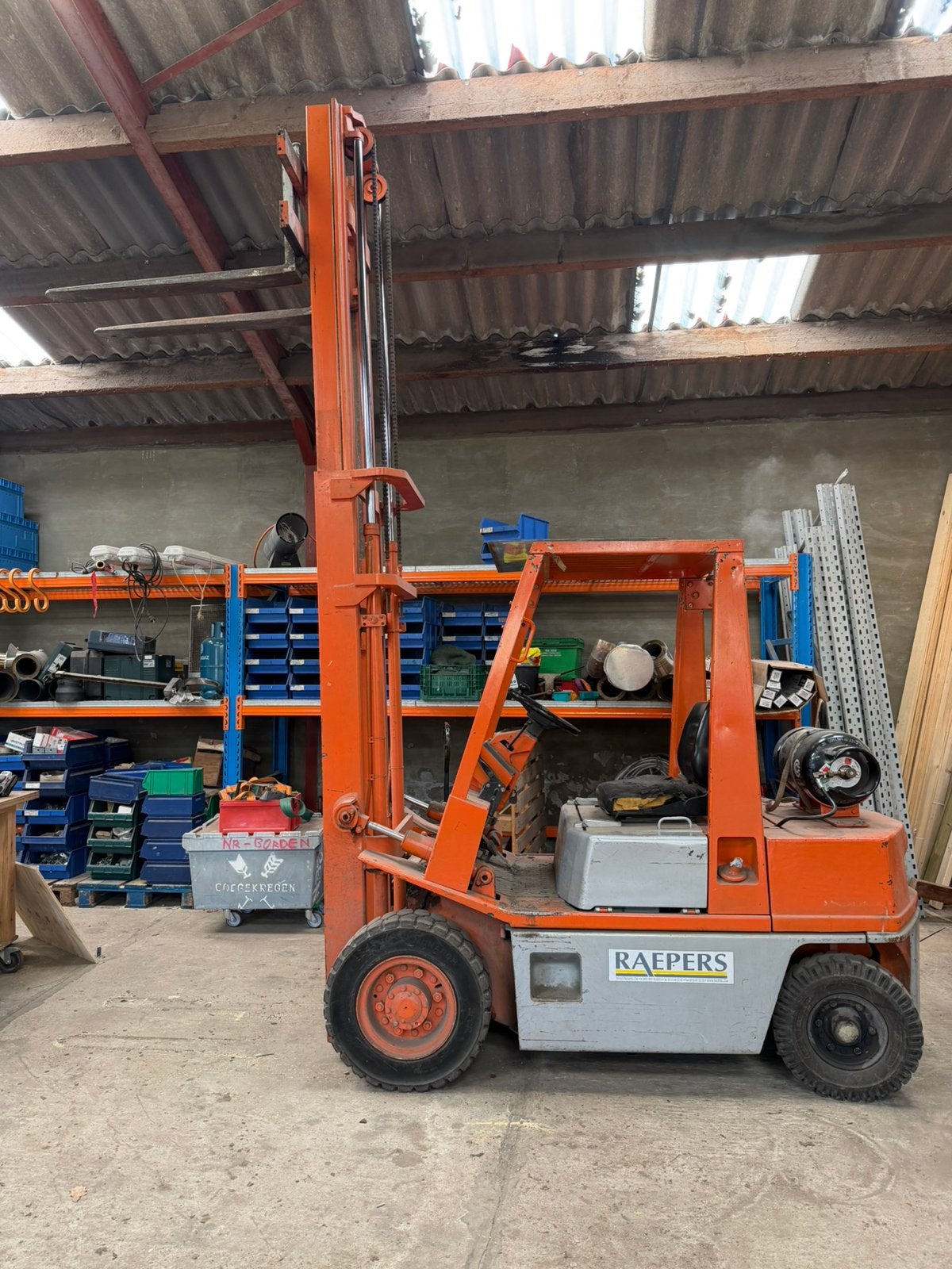 Heftruck Nissan gas, Zakelijke goederen, 1000 tot 2000 kg, Ophalen, Overige aandrijving, Heftruck